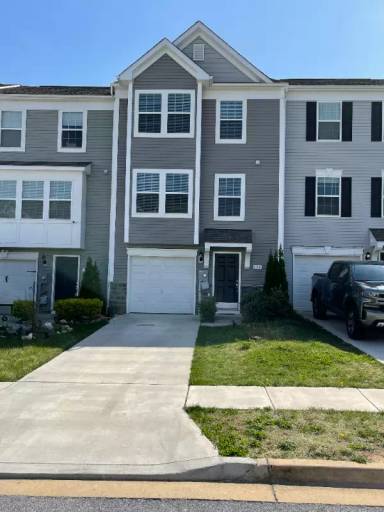 Main picture of 104 Bertelli Ct
