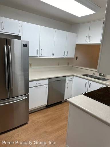 Main picture of 495 Canyon Oaks Dr