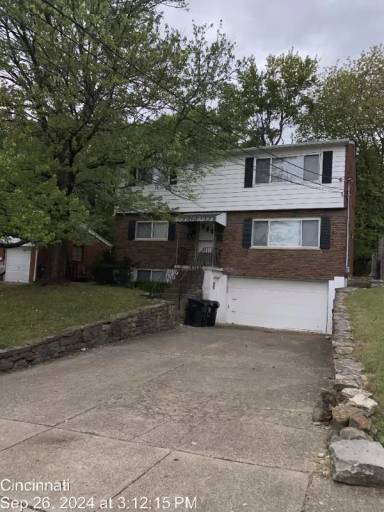 Main picture of 4947 Charlemar Dr