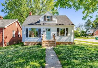 Main picture of 17609 Mapleboro Ave