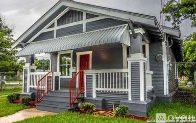 Main picture of 704 S Hackberry St