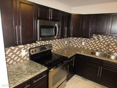 Main picture of 158 Lakeview Dr
