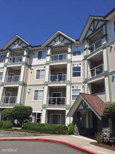 Main picture of Centre Pointe Condominiums