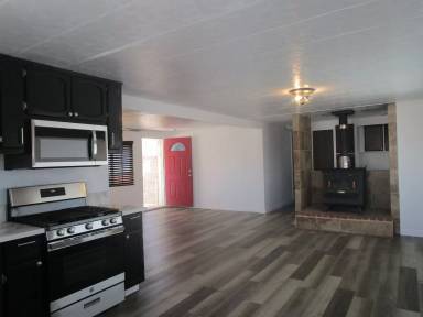 Main picture of 1405 W Benson Ave