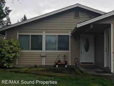 Main picture of 9012 Winona St SW