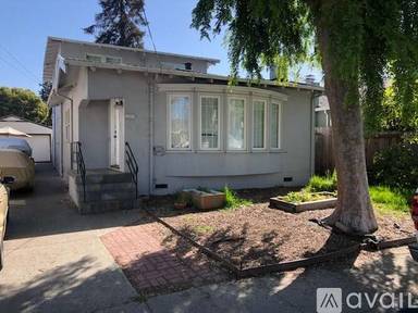 Main picture of 3420 Belmont Ave