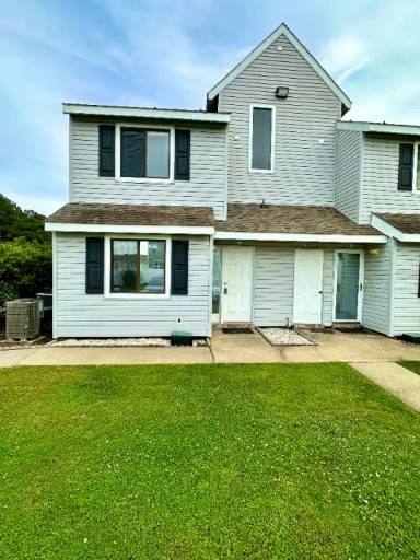 Main picture of 500 Fairway Village Dr