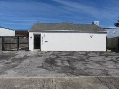 Main picture of 2121 2nd Ave S
