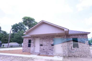 Main picture of 300 Olive St