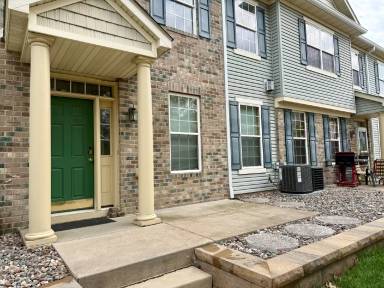 Main picture of 1193 Hillvale Ave N