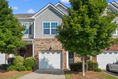 Main picture of 3306 Yarmouth Ln