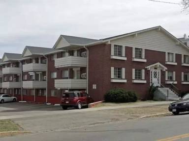 Main picture of 1628 9th Ave