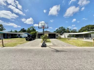 Main picture of 4808 21st St W