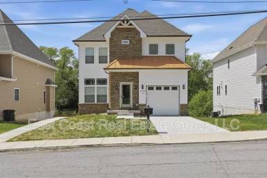 Main picture of 530 N 3rd St