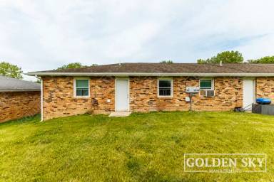 Main picture of 6311 E Piccadilly Rd