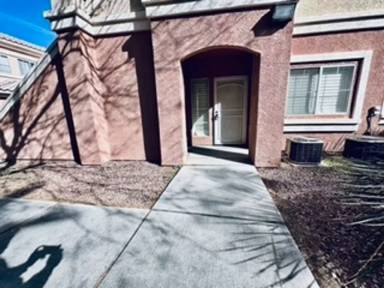 Main picture of 353 Amber Pine St