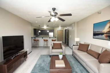 Main picture of Villas At Canyon Creek