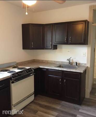 Main picture of 225 Newark Ave