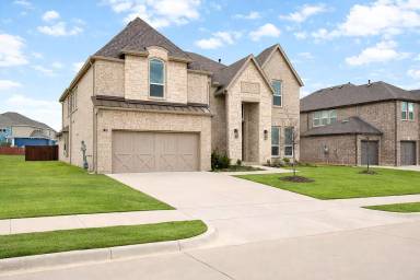 Main picture of 1609 Whisperwood Way