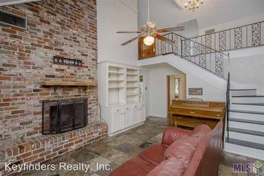 Main picture of 1758 Chateau Ct