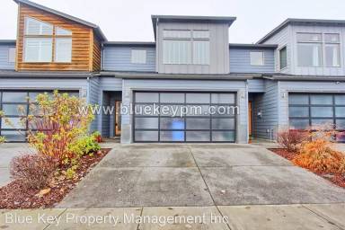 Main picture of 11408 NE 122nd Pl
