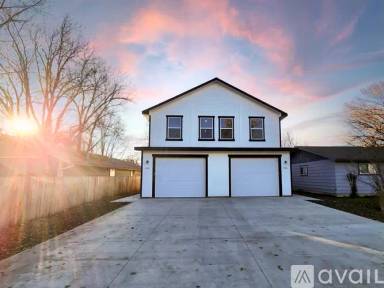 Main picture of 408 South 11th Street - 408