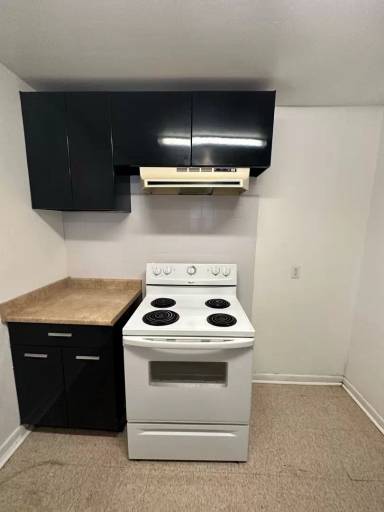 Main picture of 110 SW 24th Ave
