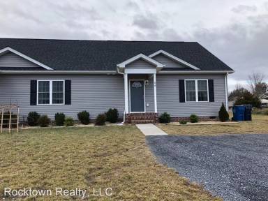 Main picture of 66 S Mountain Dr