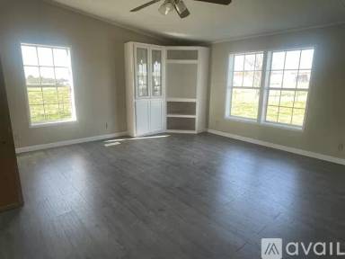 Main picture of 7000 Mitchell Dr