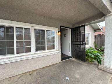 Main picture of 3832 14th Ave