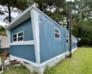 Main picture of Creekside Mobile Home Community