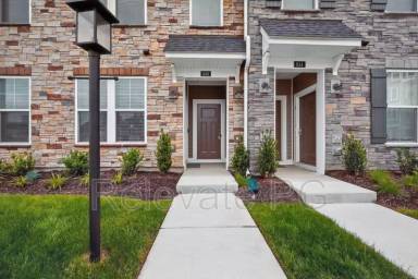 Main picture of 636 Brookwood Glen Ter