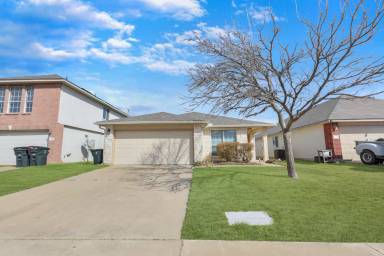 Main picture of 5213 Donegal Bay Ct