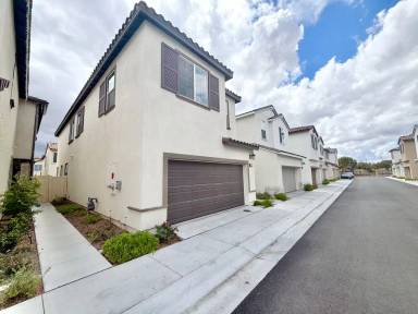 Main picture of 25161 Harmony Ave