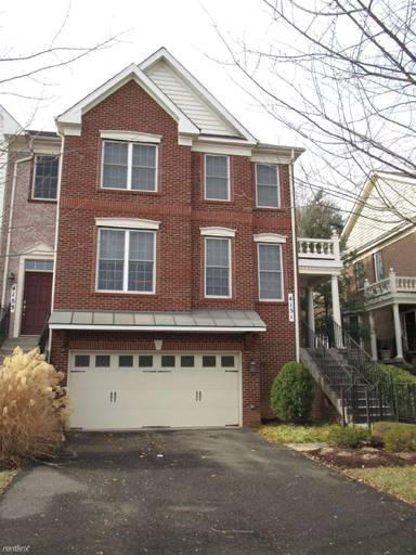 Main picture of 4151 Chariot Way