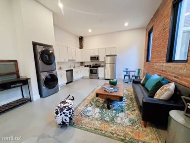 Main picture of Dahlman Flats