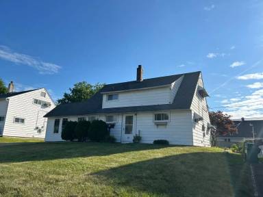 Main picture of 27 Wildflower Rd