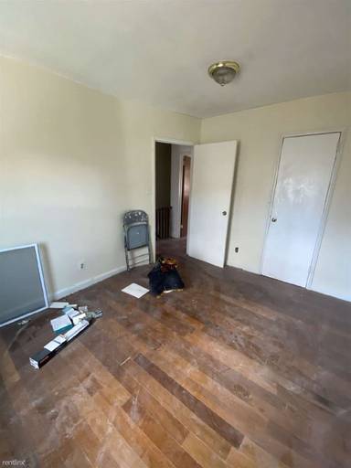 Main picture of 3308 Barnes Ave