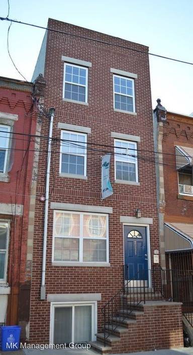 Main picture of 2335 N Carlisle St