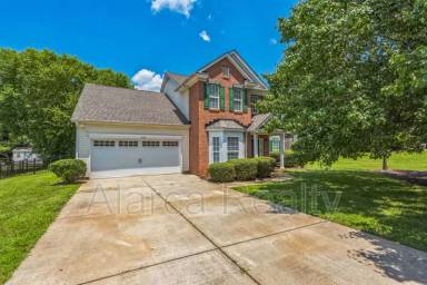 Main picture of 6106 Greengate Ln