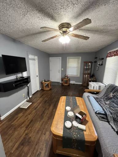 Main picture of 1223 Bensch St