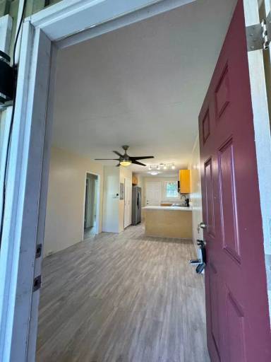 Main picture of 121 Kihapai St