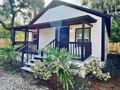 Main picture of 1022 Federal St