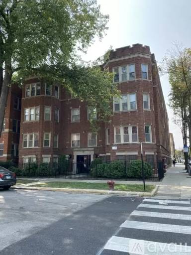 Main picture of 6701 S Constance Ave