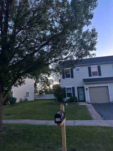 Main picture of 258 W Savannah Dr