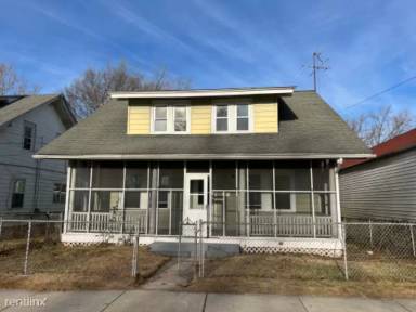 Main picture of 46 Main St