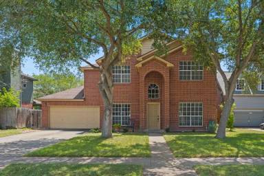 Main picture of 3030 Shady Creek Ln