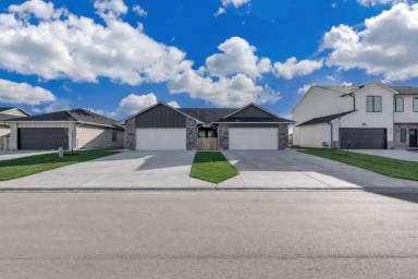 Main picture of Pineway Maxwell Plan