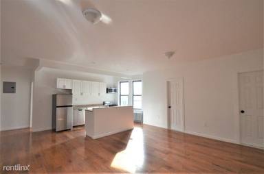 Main picture of 2123 Tiebout Ave