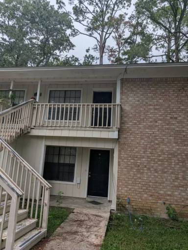 Main picture of 1312 Nylic St